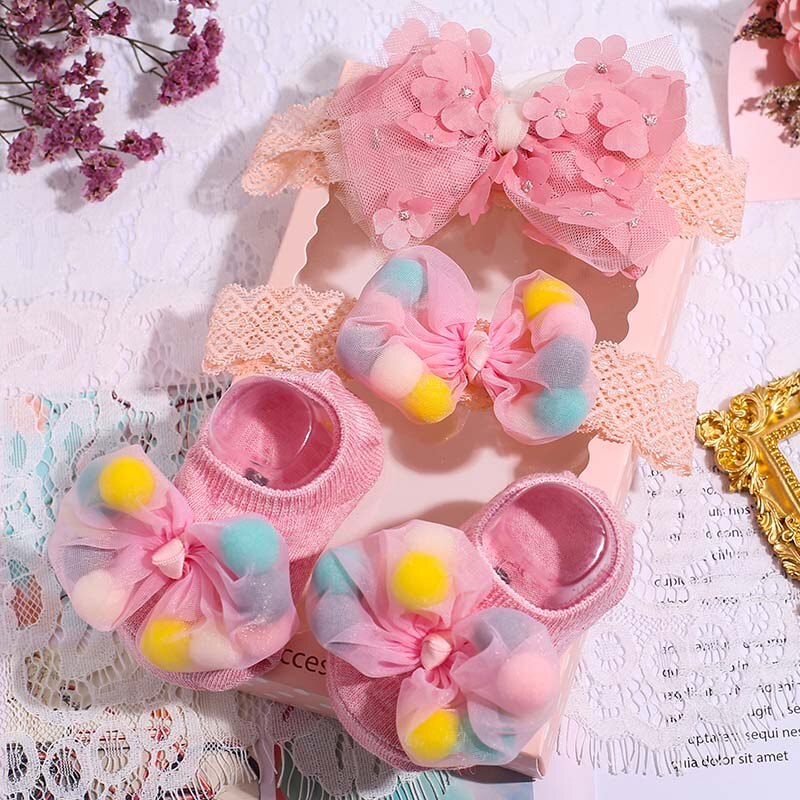 3er -einstellen babysocken + haarband mit süßen punkten und schleife, haarband mit blumenkranz, rutschfeste socken für babys und kleinkinder: Stil 1 g06