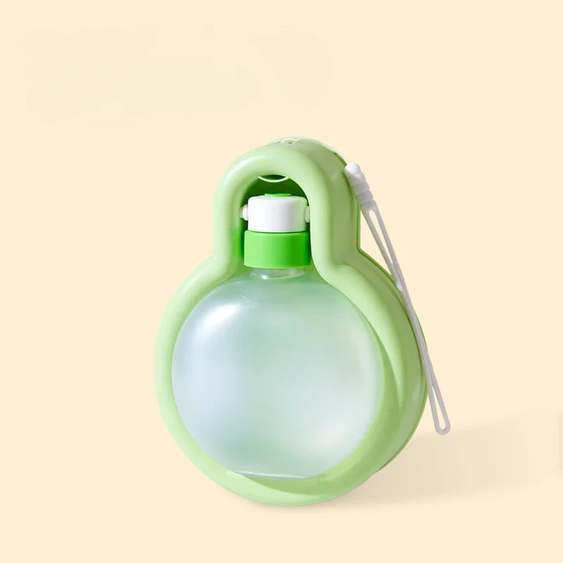 Distributeur d'eau portable pour animaux de compagnie, bouteille d'eau scellée pour chat, chien, chiot de voyage, possède un bol à boire, fournitures d'extérieur pour animaux de compagnie: M / green
