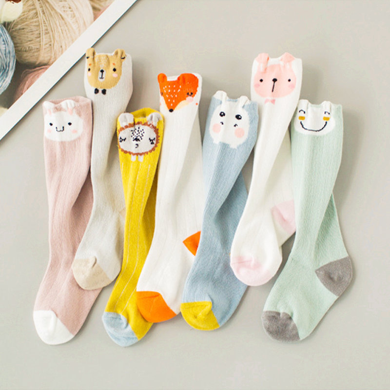 Niedlichen cartoon socken baby mädchen jungen lange rohr baby socken knie hohe lang socken warme sokken infant neugeborenen kinder socke anti slip