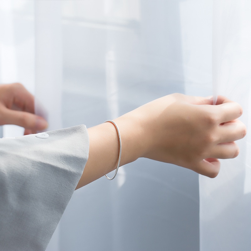 Mloveacc 100% 925 Sterling Zilver Koreaanse Stijl Eenvoudige Glossy 2 Mm Snake Chian Armband Charm Sieraden Vrouwen Populaire