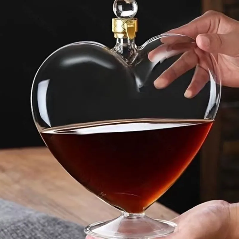 Mode Wijn Karaf Dispenser Hartvormige Wijnfles Verzegelde Whisky Wodka Sake Karaf Decoratie Heupfles Kruik: Black