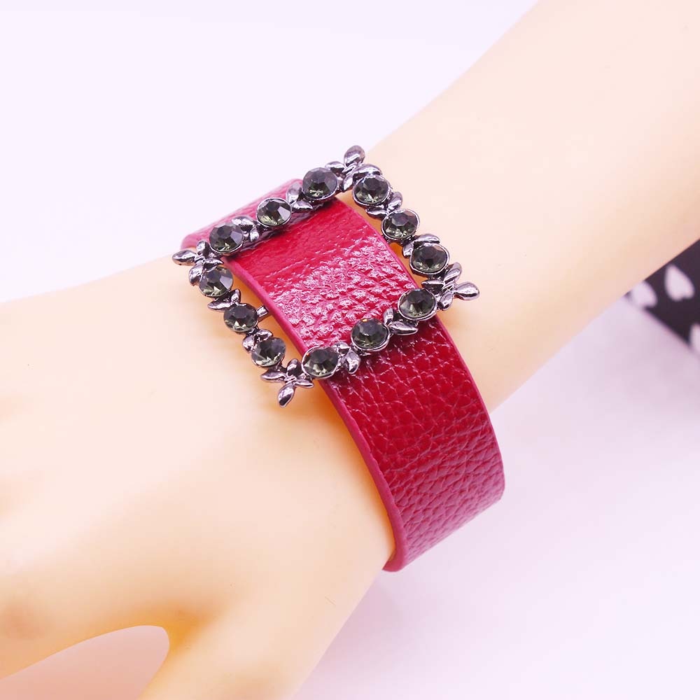 D&D European Punk Wide Crystal Charm Leather Bracelet & Bangles For Women Cuff Bracelet Wedding Jewelry