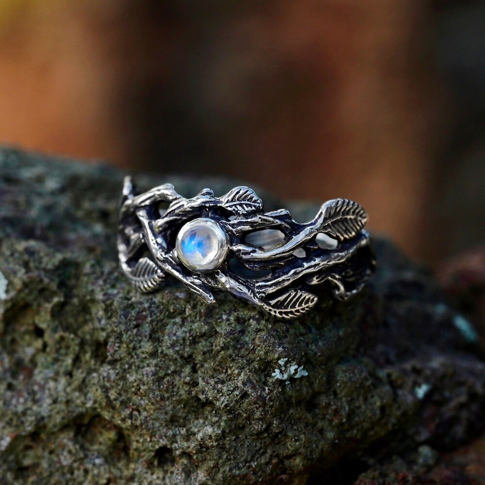 Anillo con incrustaciones de piedra de media luna, rama de oro negro, metal retro, hoja negra teñida, adecuado para y boda: 7