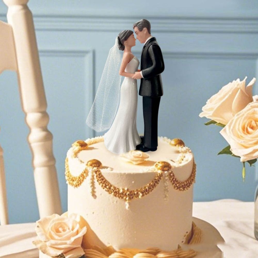 Jahrestag Dekoration Paar Hochzeitstorte Topper Elegante weiße/schwarze Kuchen Topper Puppen Kreative PVC Braut & Bräutigam Figuren
