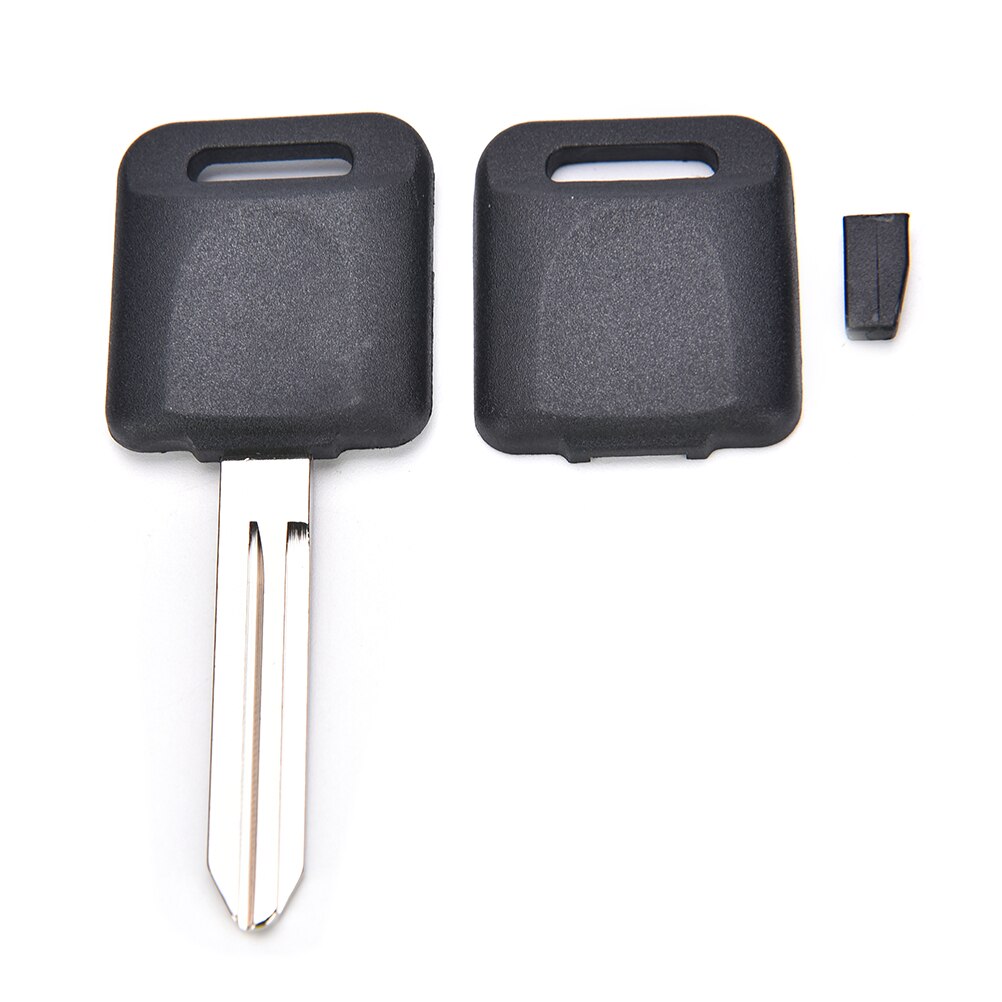1PC Remote Head Key For Nissan Uncut Ignition Blank Chipped Car Key With Transponder Chip for Nissan