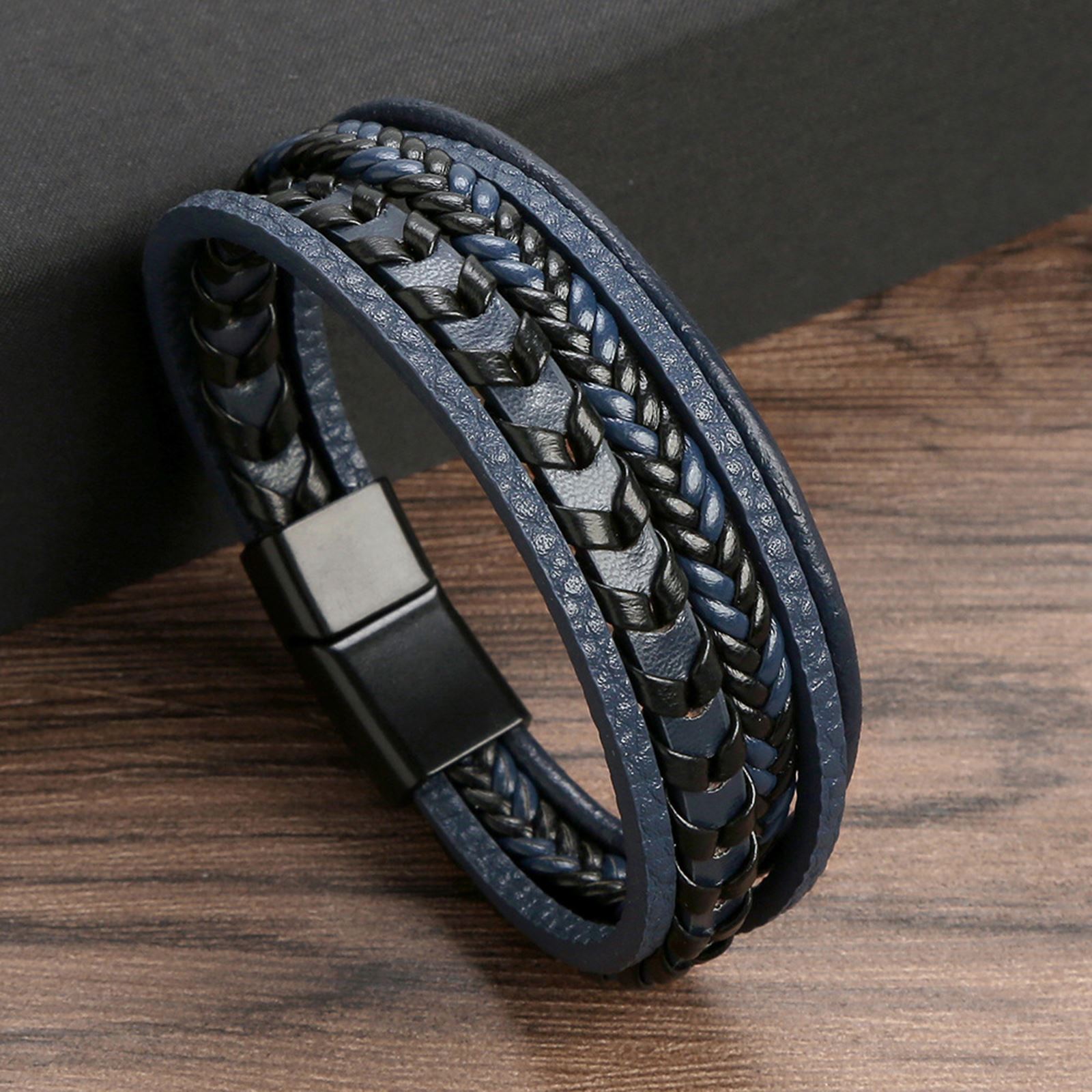 Pulseras trenzadas de cuero multicapa para hombre, brazaletes de cuerda con hebilla magnética hechos a mano, Masculino