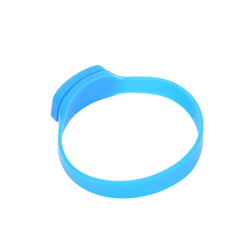 Hand Sanitizer Disinfectant Sub-packing Sanitizer Dispenser Pumps Silicone Bracelet Wristband Wearable Soap Dispenser: C blue