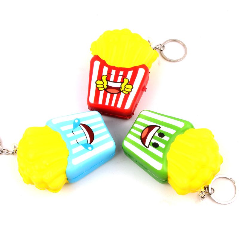 Mini frites avec anneau de clé | simulation nourriture 1 pièce, breloques parfumées, poignet à main, jouets Squishy, décor de ferme, couleur aléatoire