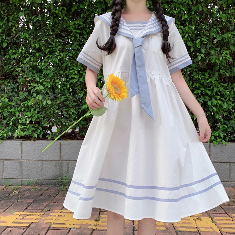 Japanilaistyylinen college-tyylinen lyhythihainen tytön mekko nainen kesä löysä makea ikää vähentävä jk merimies kaulusmekko