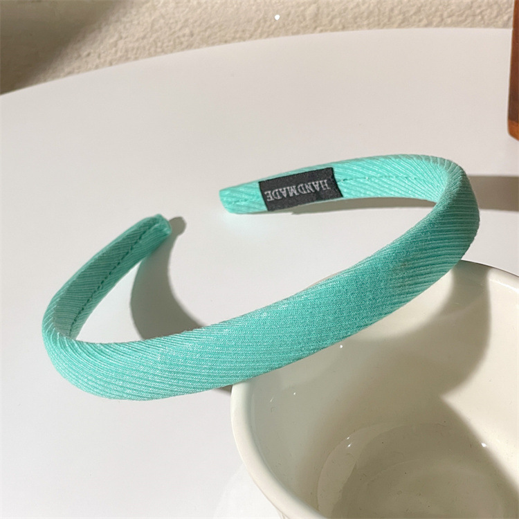 Aishg fint hårband i fast tyg för kvinnor koreanskt enkelt hårband fräscht all-matchande hårband för utomhusbruk flickor håraccessoarer: Lila