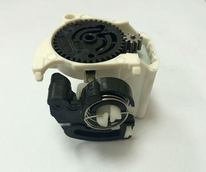 TAILGATE BOOT LOCK MECHANISM FOR RENAULT SCENIC MK I (GENUINE 7700435694)