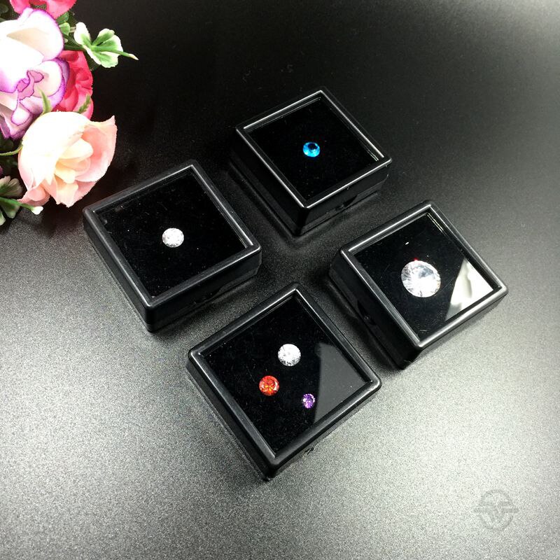 Zwart En Wit 4X4 Cm 1 Stks/partij Diamant Display Box Plastic Diamond Case Stone Doos Gem opslag Draagtas Organizer