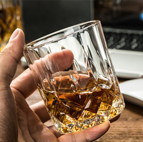 Gennemsigtig luksus blyfri firkantet glas vinflaske whisky karaffel alkohol container pourer vin karaffel til bar: 1 kop