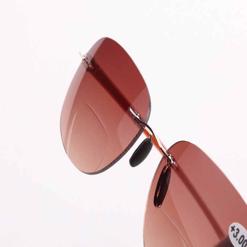 Lunettes Impression 20703-620 - Monture Titane Noir Carrée, Verres 28 Mm, Neuves Sans étiquette