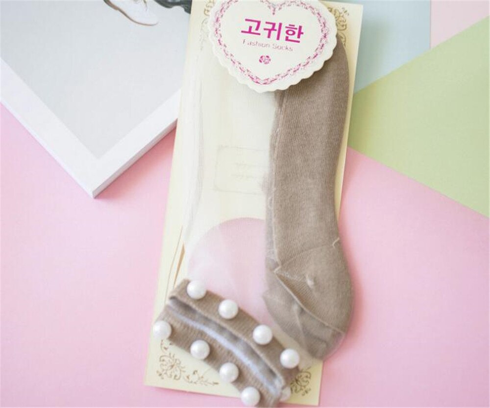 Lolita jeune fille japonaise belle avec perle femme chaussettes courtes multiples couleurs coton Socks B426: brown