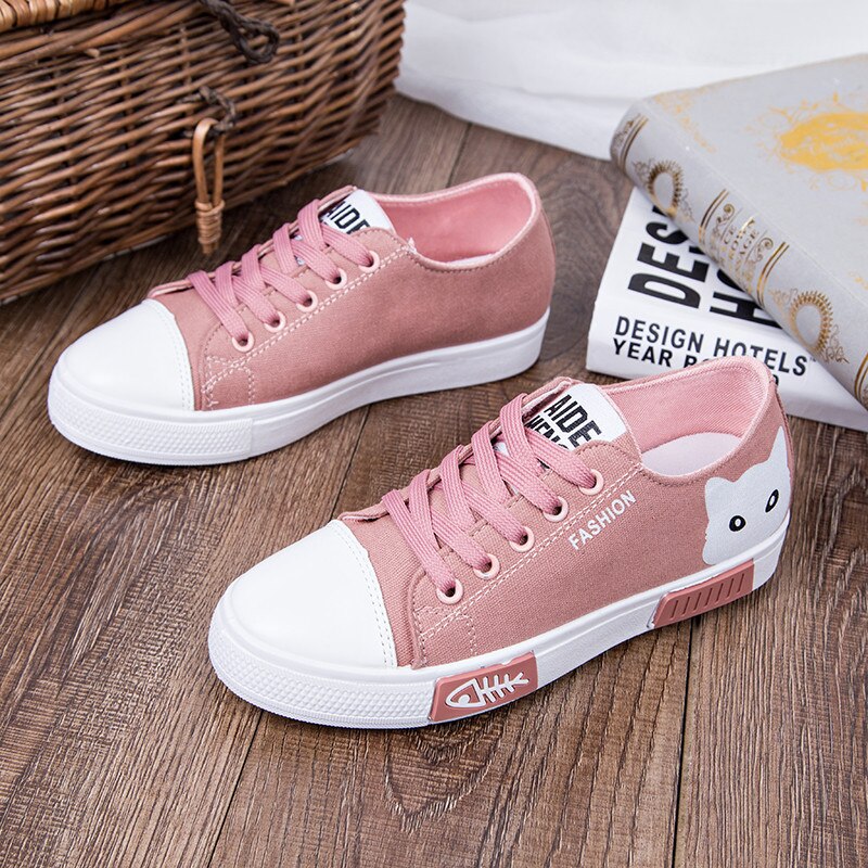 Kvinnor skor kvinnor lägenheter canvas skor platå sneakers kvinnor snörning tecknad katt dam board skor vita kvinnliga skor
