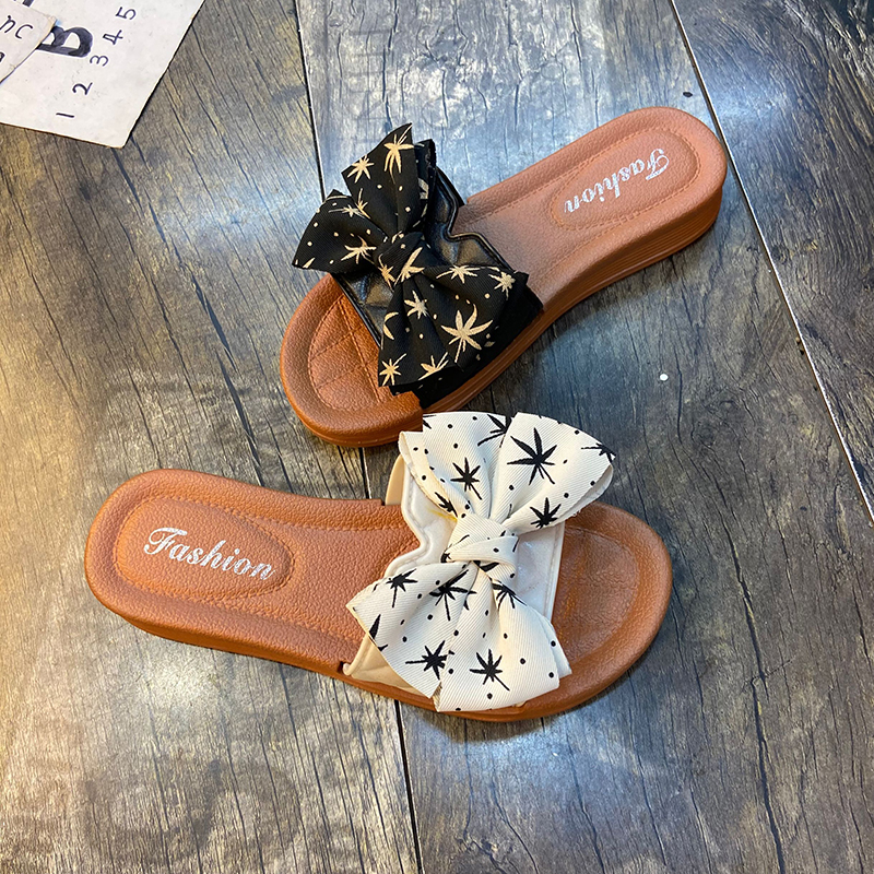 Dames 2024 Zomer Britse Stijl Zachte Onderkant Vlinder Dauw Teen Anti Slip Cool Slippers Voor Vrouwen Één Lijn Slepen Schoenen