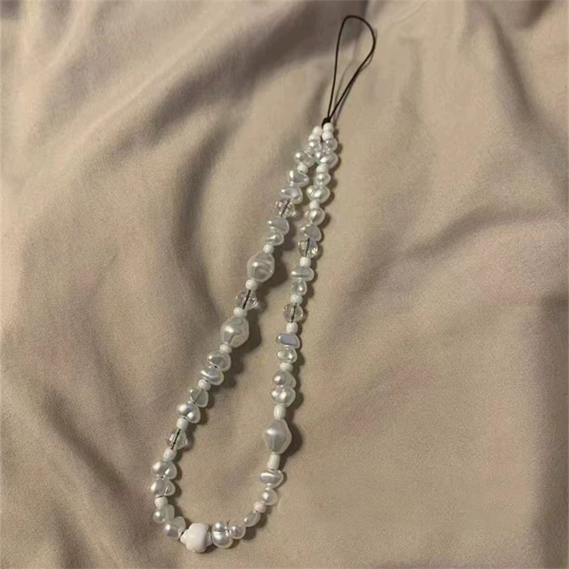 Y2k Luxury Pearl Love Heart Short Hand Wrist Lanyard Simplicity Short Phone Strap For Cell Phone Earphones Backpack Camera Chain: Default Title