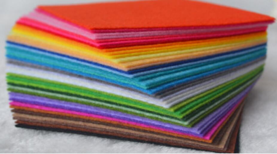 40 kleuren 30*30 cm Vilt Stof Polyester non-woven Vilt 1mm Dikke Handgemaakte stof DIY Niet geweven Doek Floor prijs