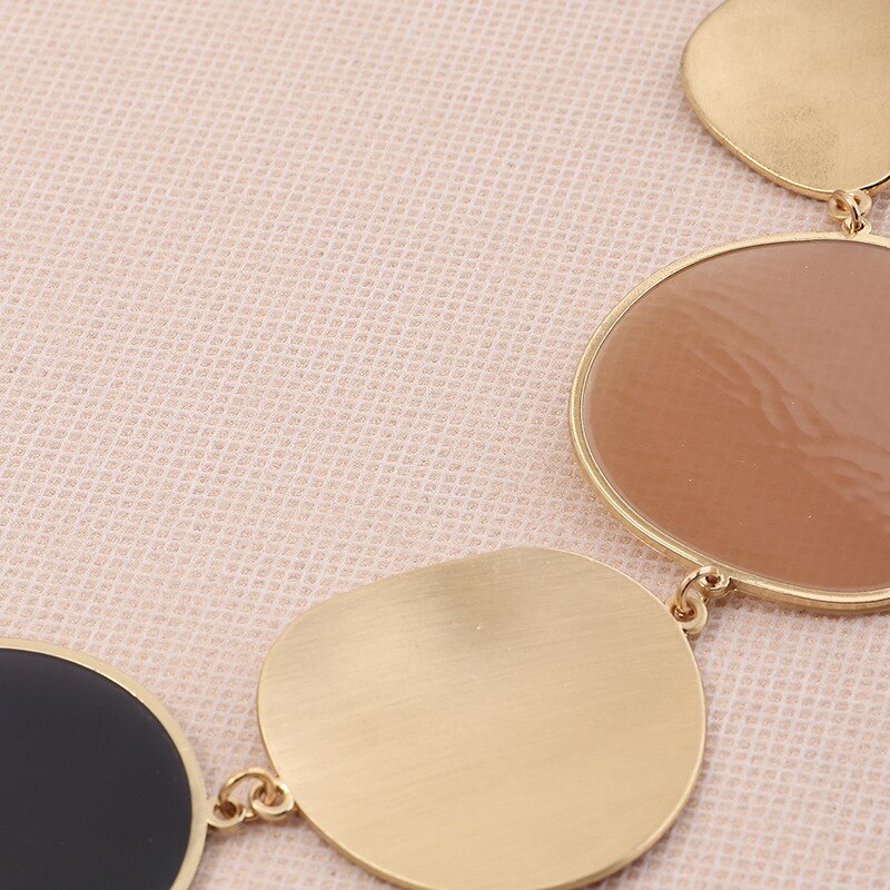 Overdreven Grote Verklaring Gold Metal Enamel Choker Ketting Voor Vrouwen Vrouwelijke Party Korte Kraag Sleutelbeen Keten Ketting Sieraden