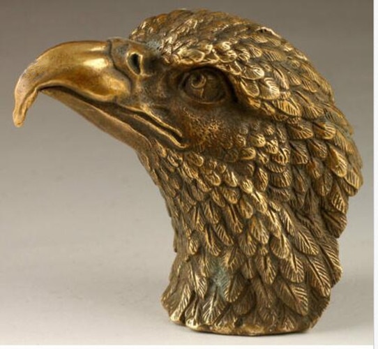 Levensechte Aziatische Chinese Oude Bronzen Hand Gesneden Eagle Heads Standbeeld