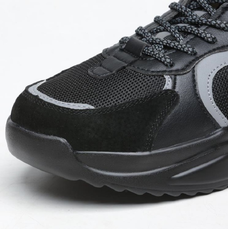 Man Lightweight Work Safety Shoes Man Safety Boots Anti-puncture Steel Toe Work Sneaker Male Anti-Smashing Construction Footwear