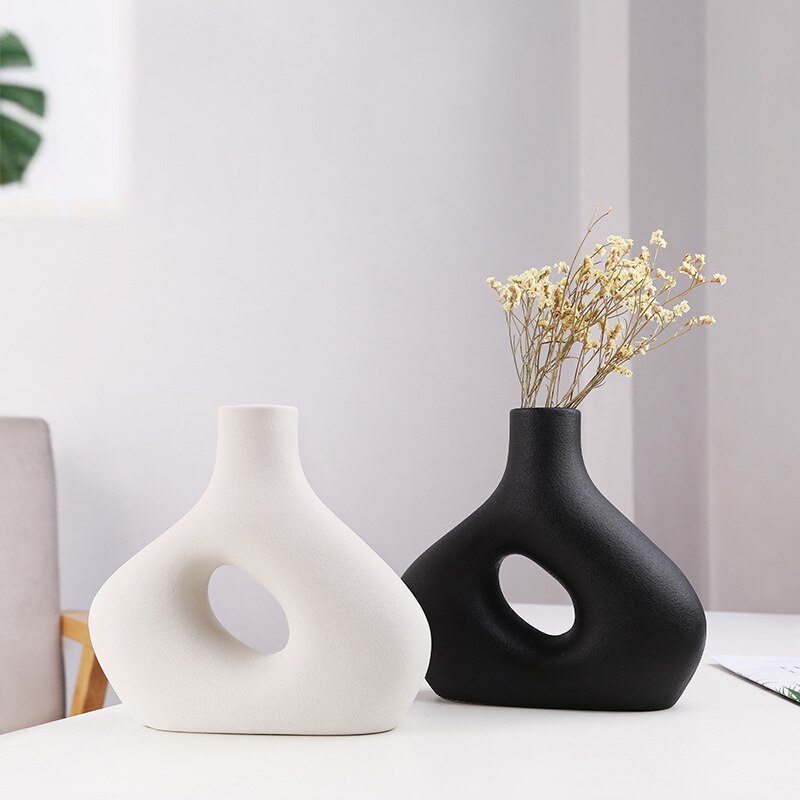Nordisk keramik vase frostet blomsterbeholder moderne kunst stue boligindretning kontor interiør haveindretning tilbehør