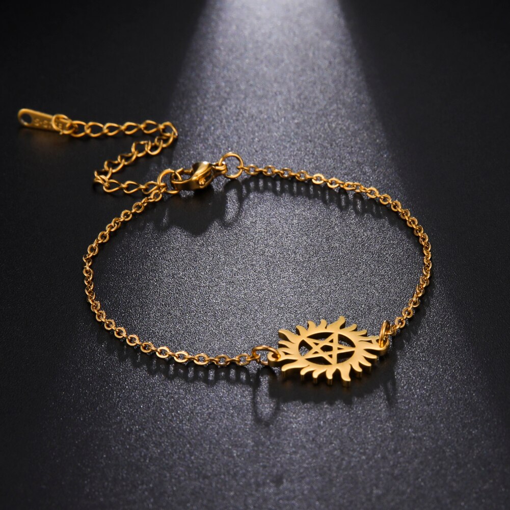 Skyrim Pentagram Charm Armbanden bij de hand Vrouwen Mannen Rvs Shining Sun Pentagram Armband Bovennatuurlijke Dean Sieraden: Goud-kleur