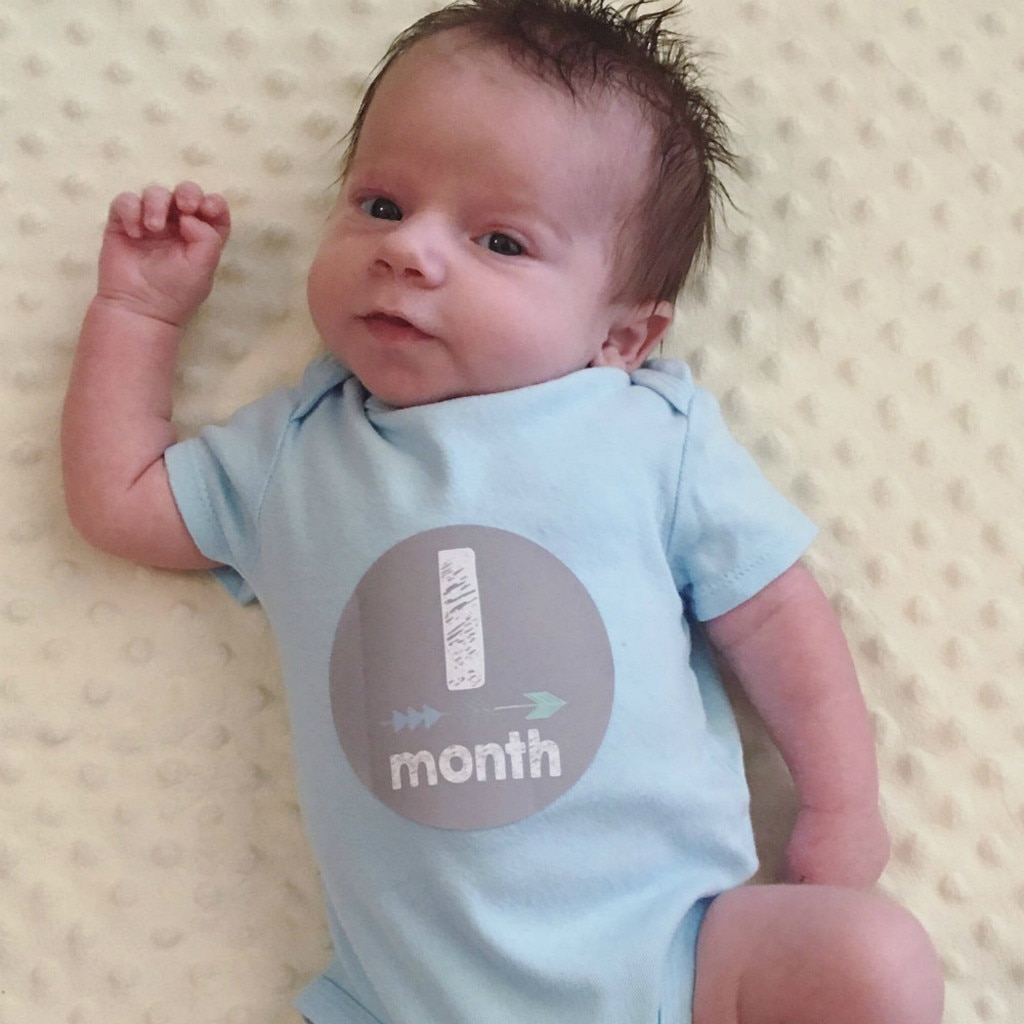 12 Pcs/Set Month Sticker Baby Photography Monthly Festival Anniversary Stickers Self Adhesive Background Label Birt