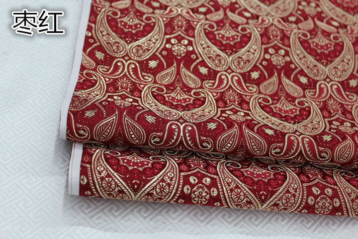 Largeur 29 pouces Bricolage Cos Chinois Robe kimono Damassé Tissu Jacquard Brocart En Soie Imitation Vêtements Tissu Pipa: Fuchsia