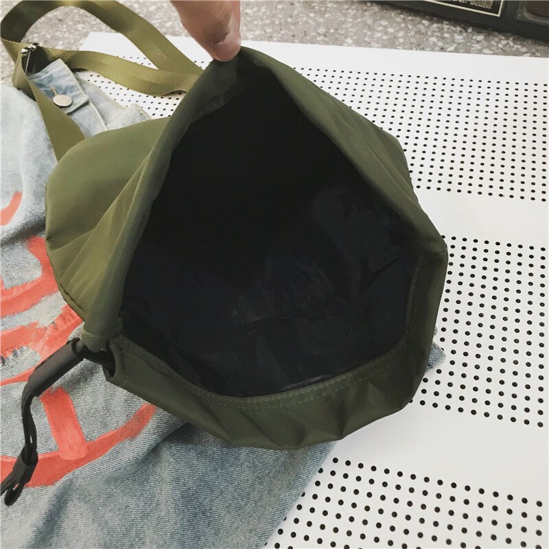 Brust Tasche für Frauen Wasserdichte Nylon Schulter Tasche Hüfte hüpfen Streetwear Funktionale Studenten Harajuku Stil