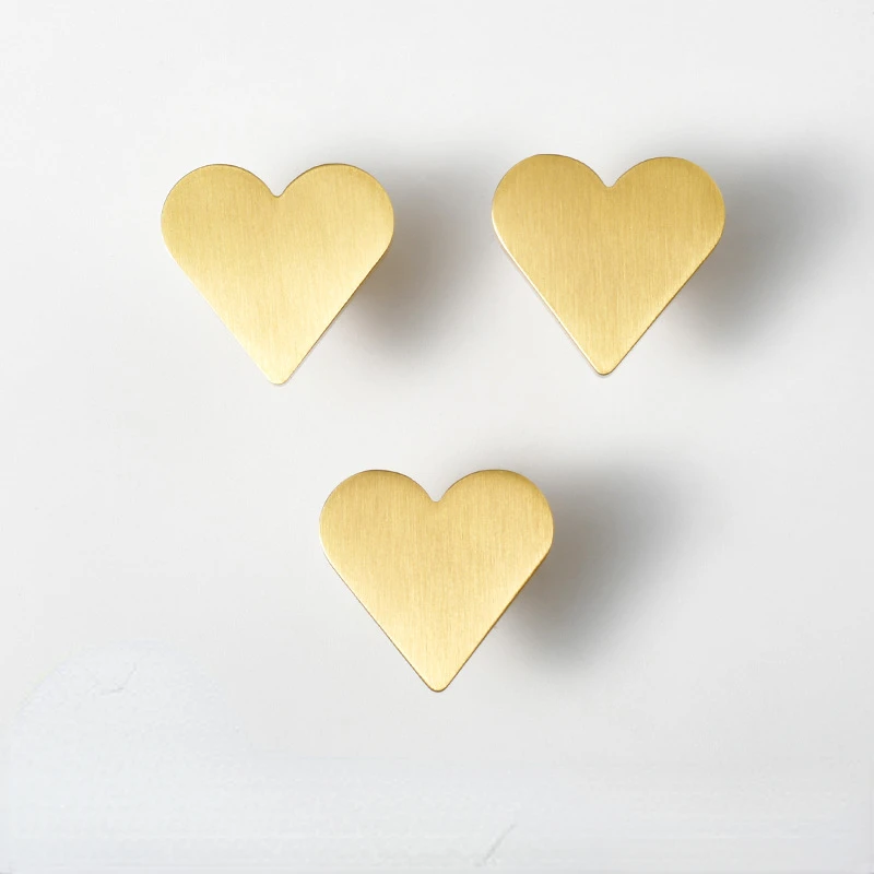 Manija de muebles de latón puro, manijas doradas para cajones para niños, exquisita forma de corazón de melocotón, decoración para habitación de niños, perilla para niños