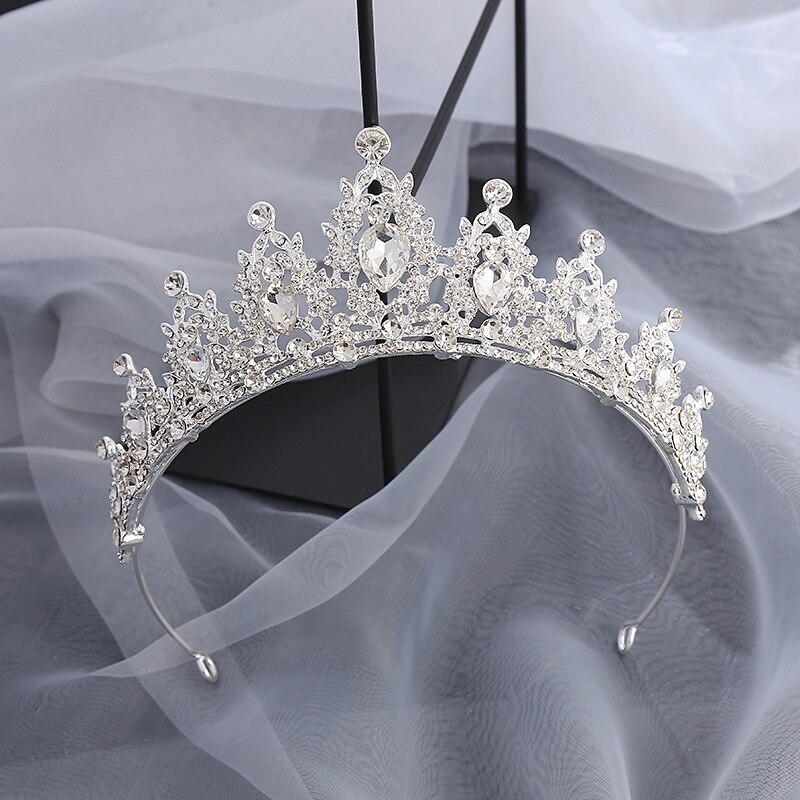 Bridal Crown Hand-beaded High-end Crown Wedding Headdress Queen's Birthday Party Crowns 16 In Diameter And 6 Cm In Height: white