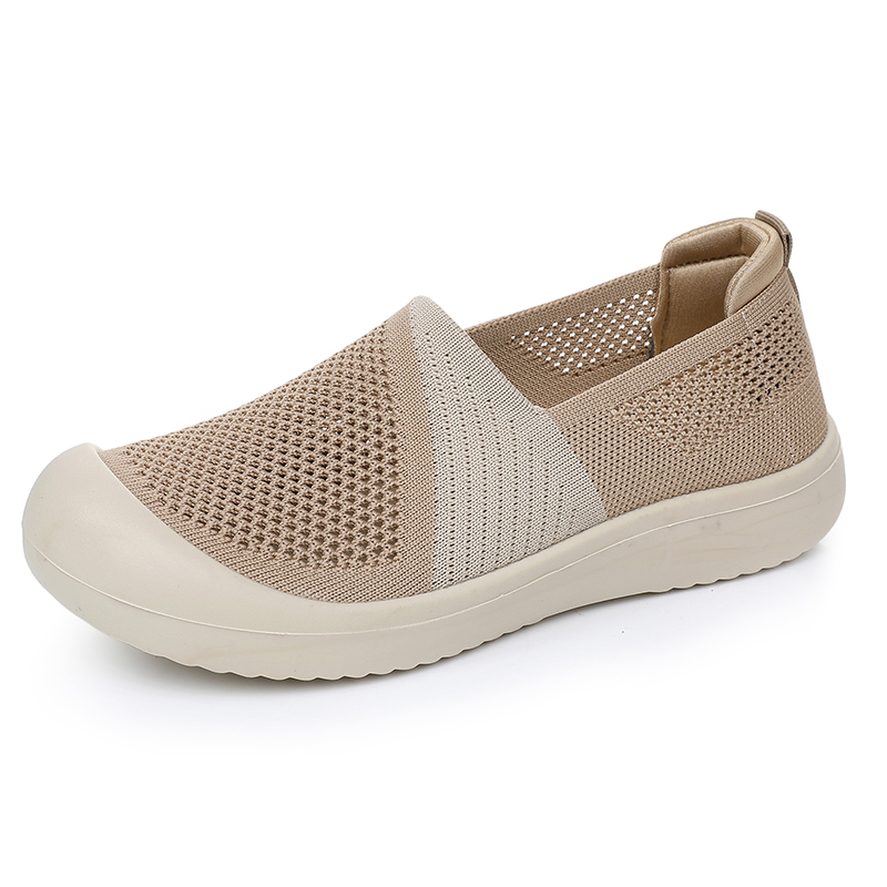 De zomerse vrijetijdsschoenen voor dames zijn ademende en comfortabele mesh-schoenen die te dragen zijn met één voet: Khaki / 36