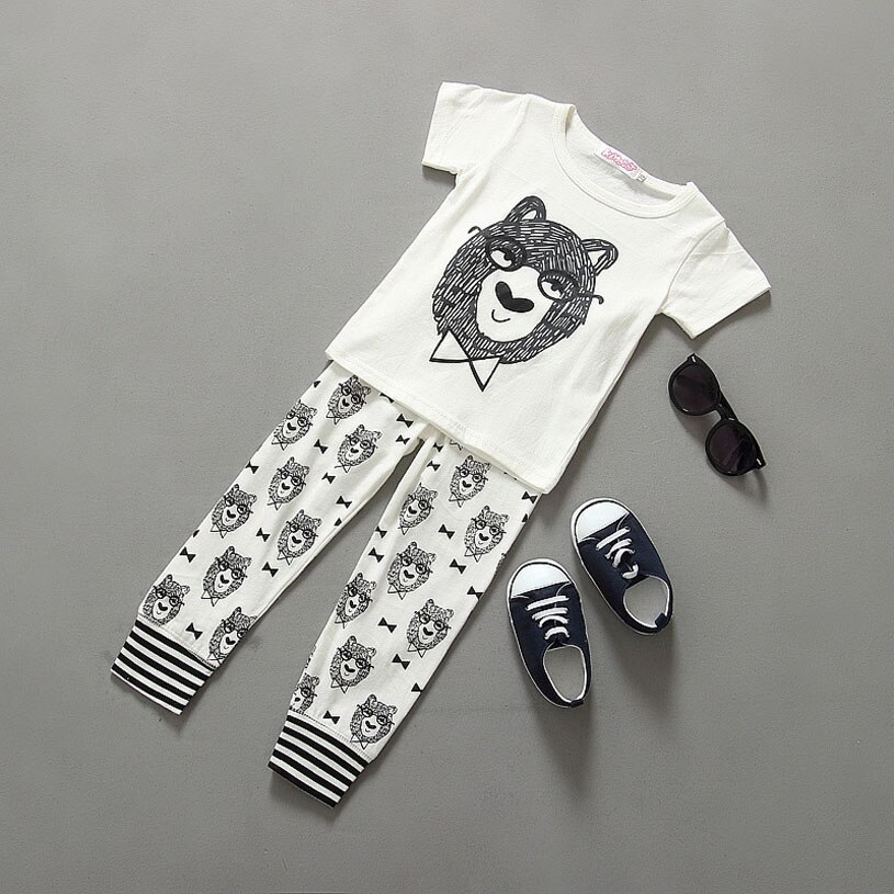 Ensemble garcon avec jean tegneserie conjunto infantil menino drenge tøj forårs t-shirt og bukser to stykker babytøj sæt