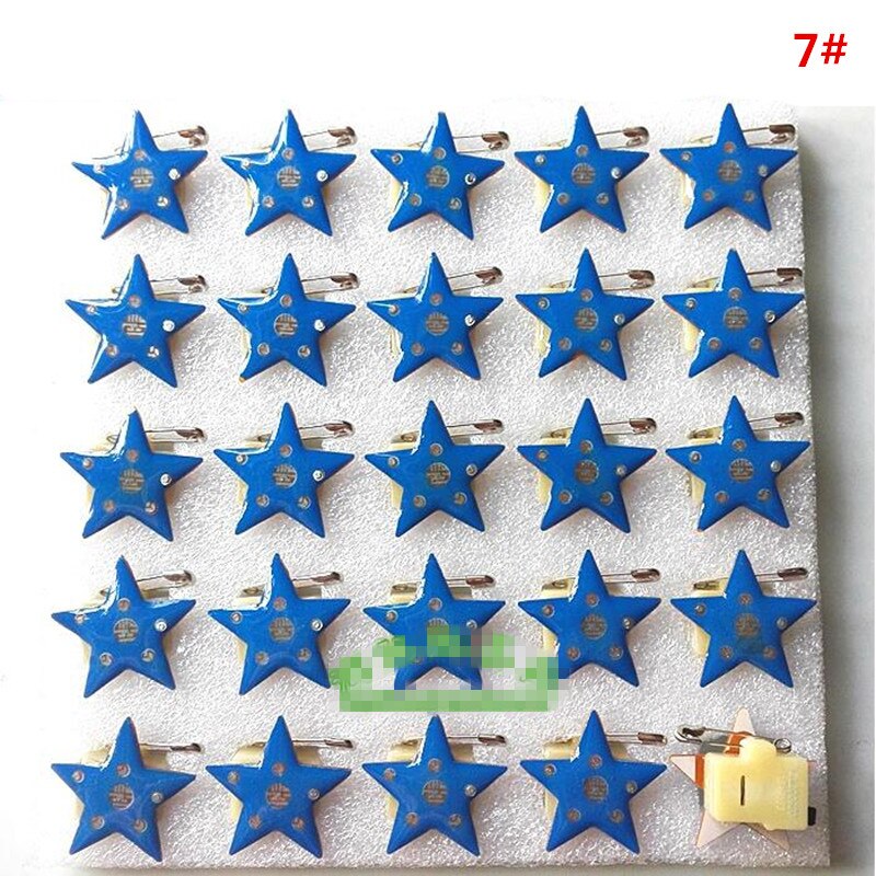 Star LED Flashing Brooch Pin Cartoon Light Up Glowing Badge Kids Adults Toys Glow Party Supplies Halloween Christmas Xmas: 7