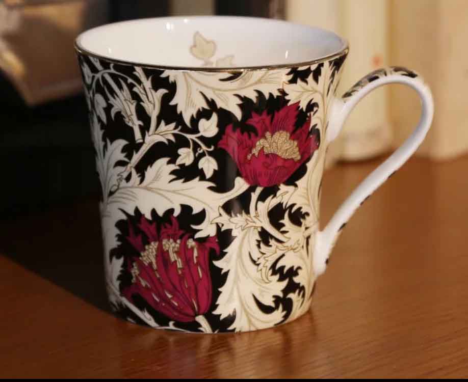 William morris vintage porcelæn te kop europæisk retro vand kop keramisk krus kaffe drinkware køkken tilbehør: Rød aktiniaria