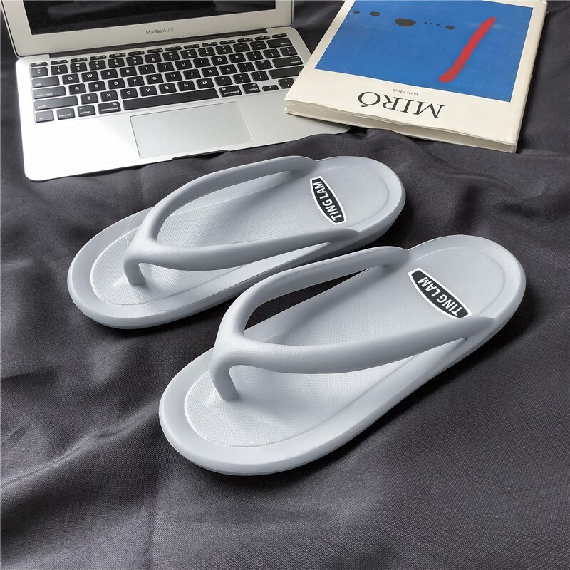 Flip-Flops Männer Hausschuhe Sommer Anti-skid Indoor Outdoor Licht Weiche Beiläufige Strand Männlichen Sandalen Haushalt Pantoffel Bad