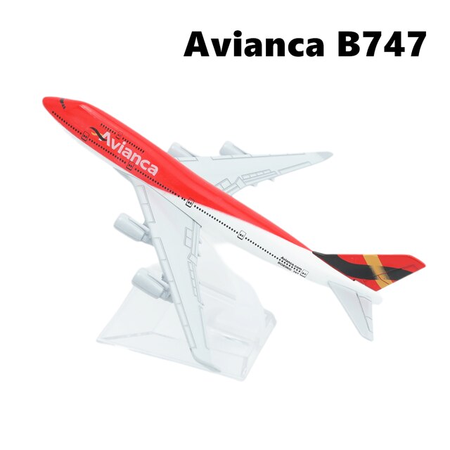 Scala Fedex Cargo Airplane lega Diecast Model 15cm World Aviation da collezione Souvenir giocattoli in miniatura per ragazzi: Avianca B747