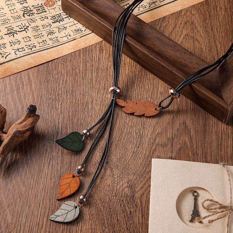 Collar con colgantes de hojas de madera étnica bohemia, collar llamativo Retro hecho a mano Vintage para mujer, joyería de para uso diario