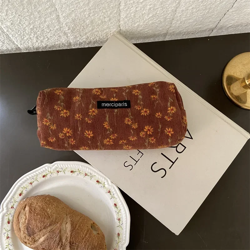 Women Corduroy Flower Cosmetic Bags Travel Brush Lipstick Storage Case Female Makeup School Stationery Pencil Cases: light green