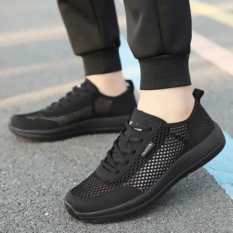 YRZL Herren-Laufschuhe, leicht, atmungsaktiv, modisch, schwarz, Luft-Sneaker, bequem, lässig, weiche Sohle, Sportschuhe für Herren