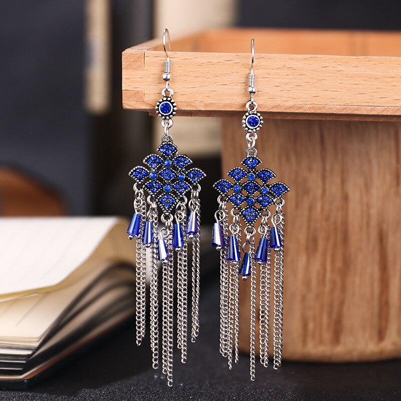 Bohemian Long Tassel Earrings 2022 Trend Water Alloy Crystal Beads Women Vintage Rhinestone Chain Earrings: E1938Royal Blue