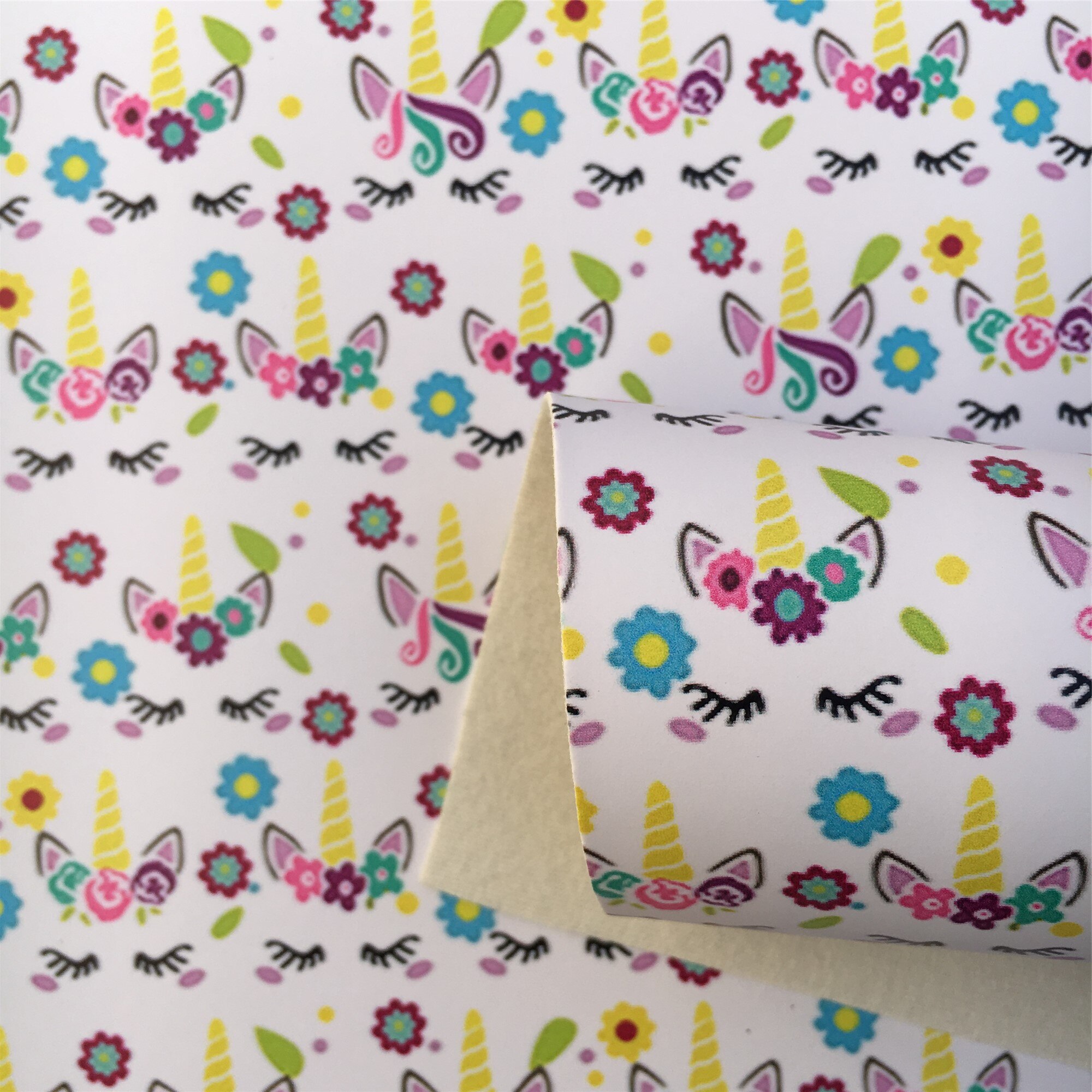 Gladde Textuur Faux Kunstleer Vel Bloemenprint Synthetisch Leer Stof Voor Bow Ambachten Diy Handgemaakte Materiaal, 1Yc20883: 1078751046 / Half Yard 50 X120cm