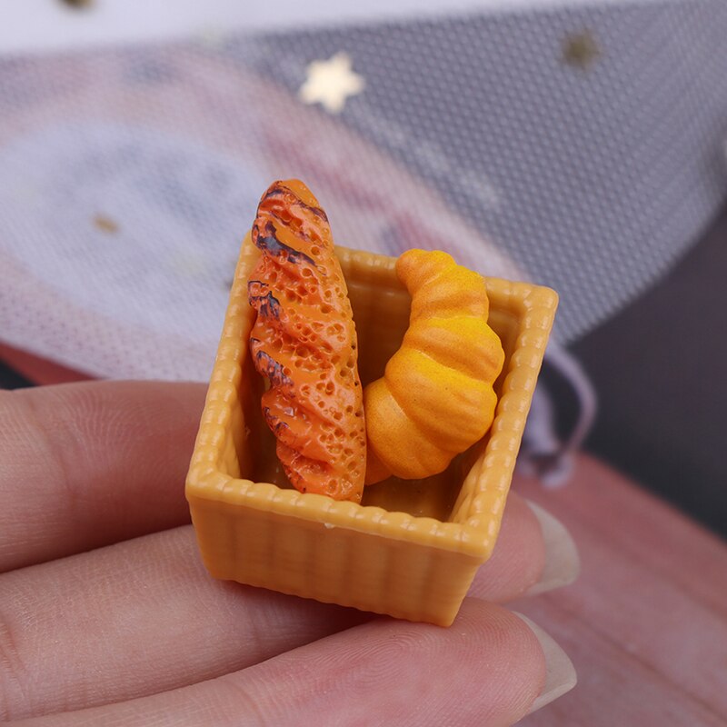 4Pcs Dollhouse Miniatuur Baguette Combinatie Speelgoed Pop Voedsel Keuken Accessoires Simulatie Speelgoed