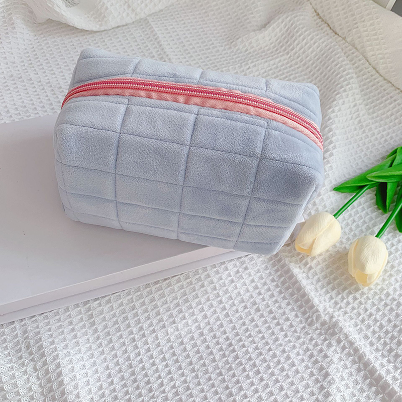 Plush Makeup Bags For Women Soft Travel Cosmetic Bag Organizer Case Young Lady Girls Make Up Case Necessaries Storage Bag: Blue
