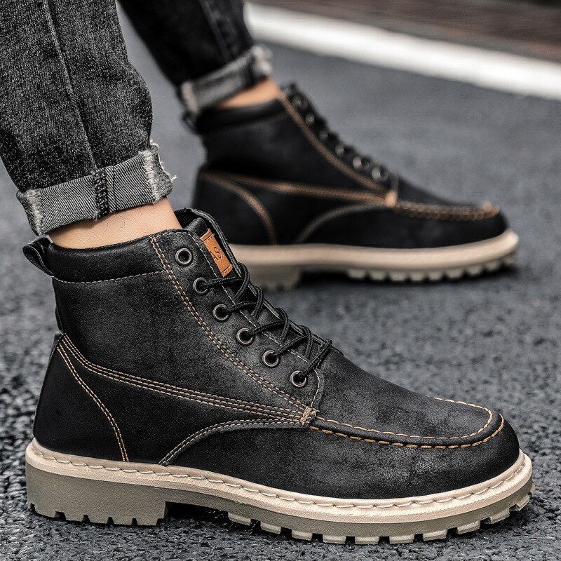 Spring and Autumn Casual Men&#39;s Boots Lace-up Comfortable Shoes for Male Flat Brand Martin Boots Men: Black / 40