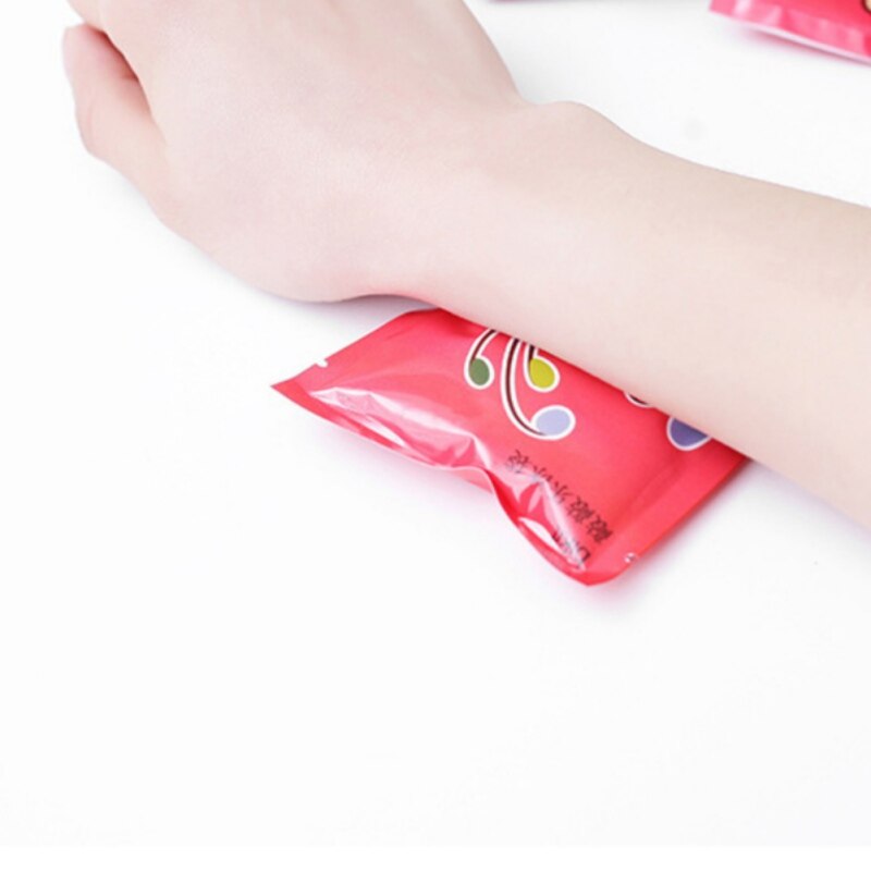 Portable Travel Reusable Instant Ice Pack Summer Cartoon Cold Ice Bag Color Random