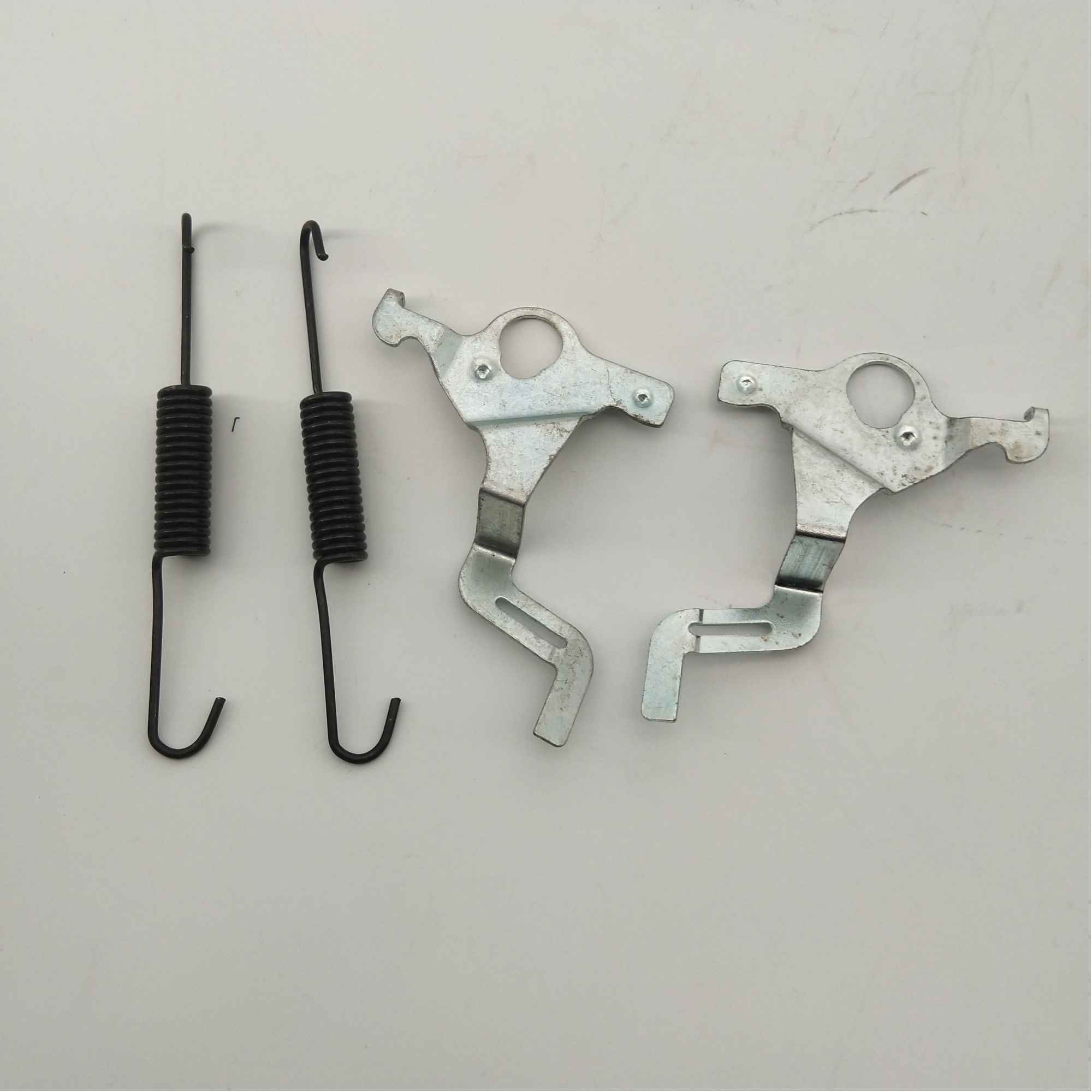 UH71-26-630 R UH71-26-640 L; 44201-EB360 L 44200-EB70A R Brake Repair Kit For FORD RANGER;for MAZDA BT-50
