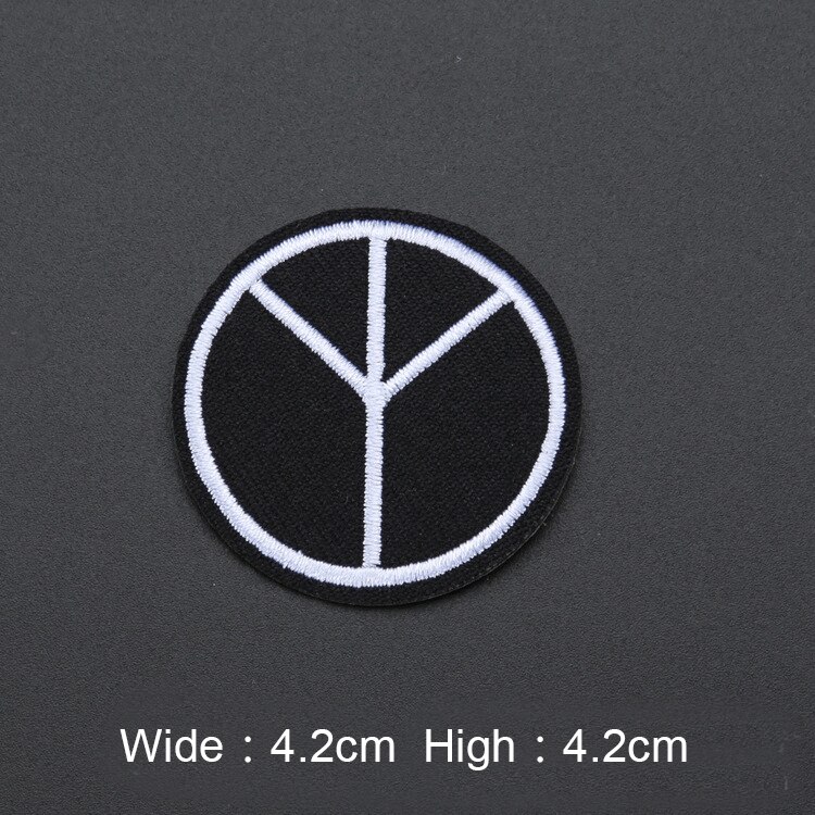 Computer embroidery black and white patch patch clothing accessories badge computer embroidery patch cloth: 13